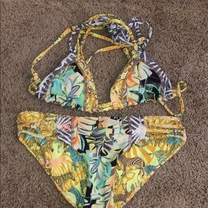 MAAJI REVERSABLE BIKINI